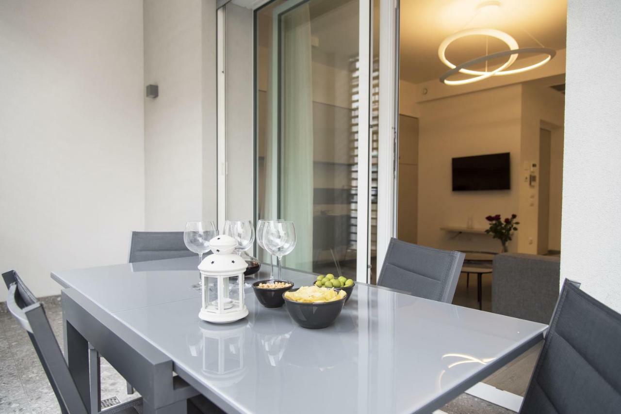 Design & New Center Apartments Milano Exterior foto